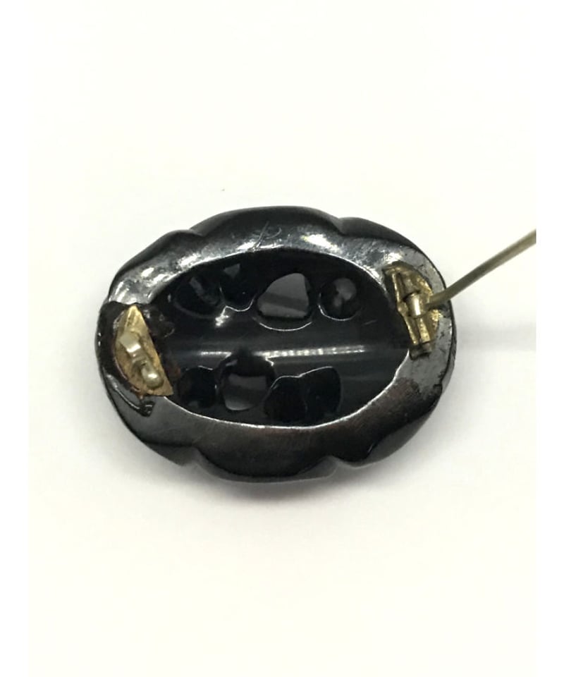Whitby Jet brooch | ANNIE'S ANTIQUES