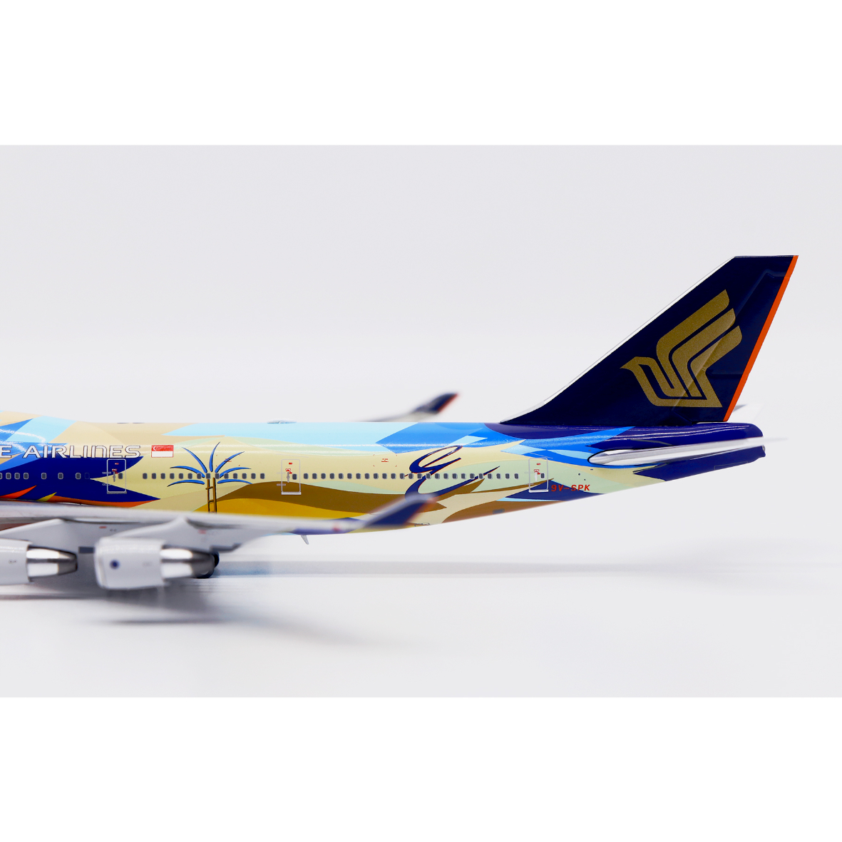 お取り寄せ商品】1/400 747-400 シンガポール航空「Tropical特別塗装機