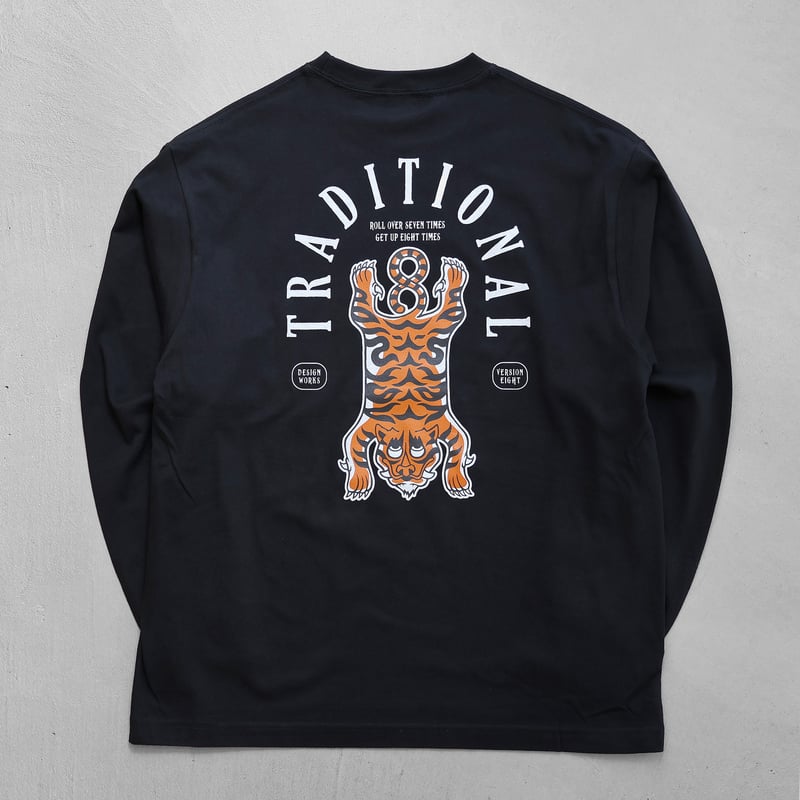 TRADITIONAL TIGER ロンT / ブラック | versioneight