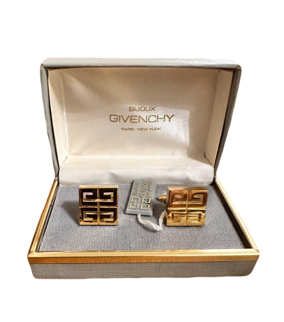 ジバンシィGIVENCHY 4G ロゴ カフス ゴールド 真鍮 金 カフリンクス