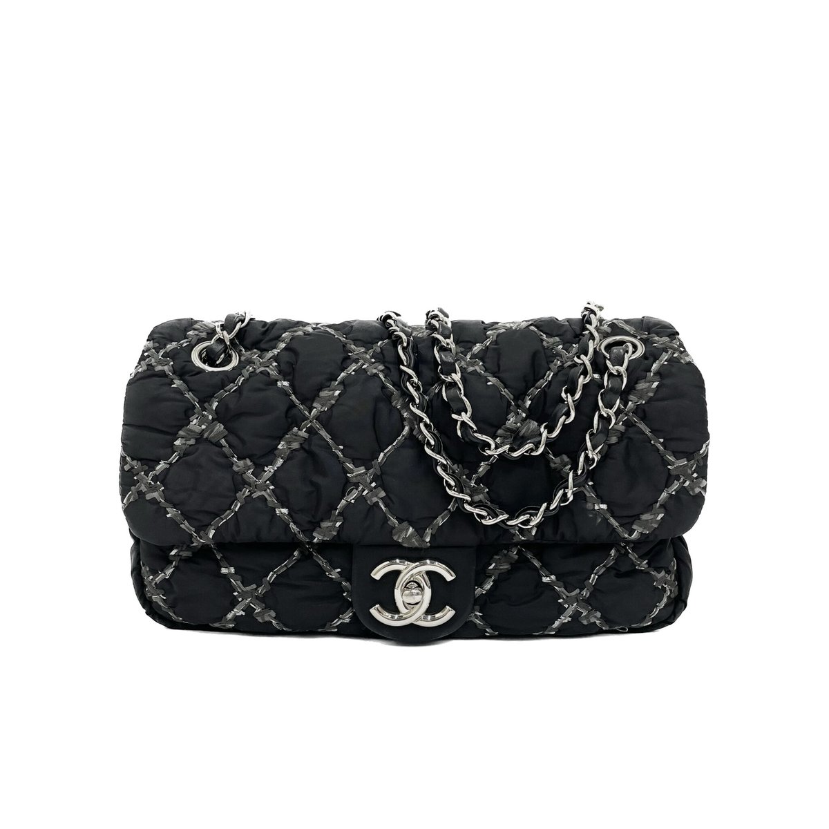 CHANEL マトラッセ ナイロン パリビザンス チェーンショルダーバッグ