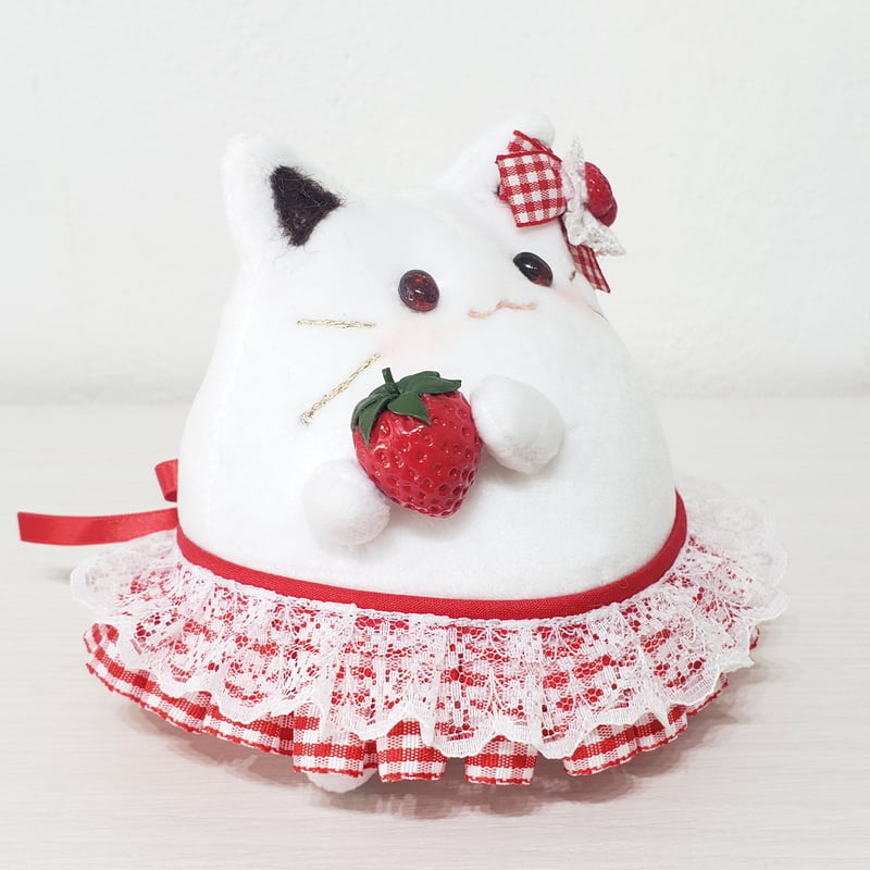 いちごねこもっちー | rabbica ONLINE STORE