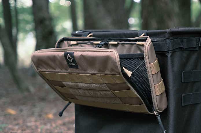 ガバッと開いて超便利！ヘリノックスの「サイドストレージスリム」の6