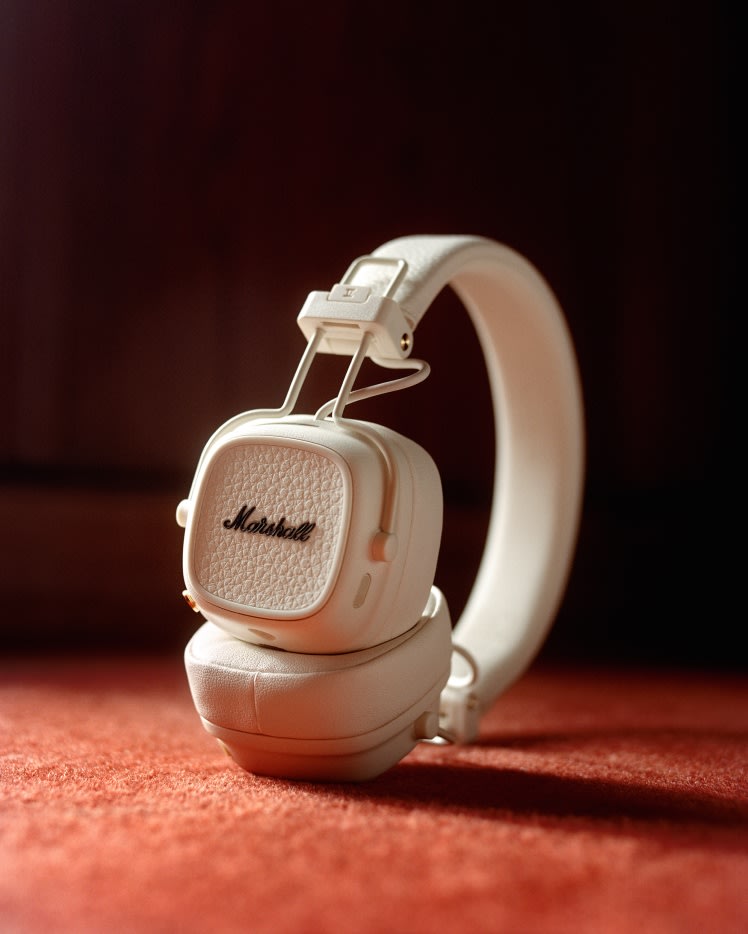 Major V Cream - On-ear headphones | Marshall.com