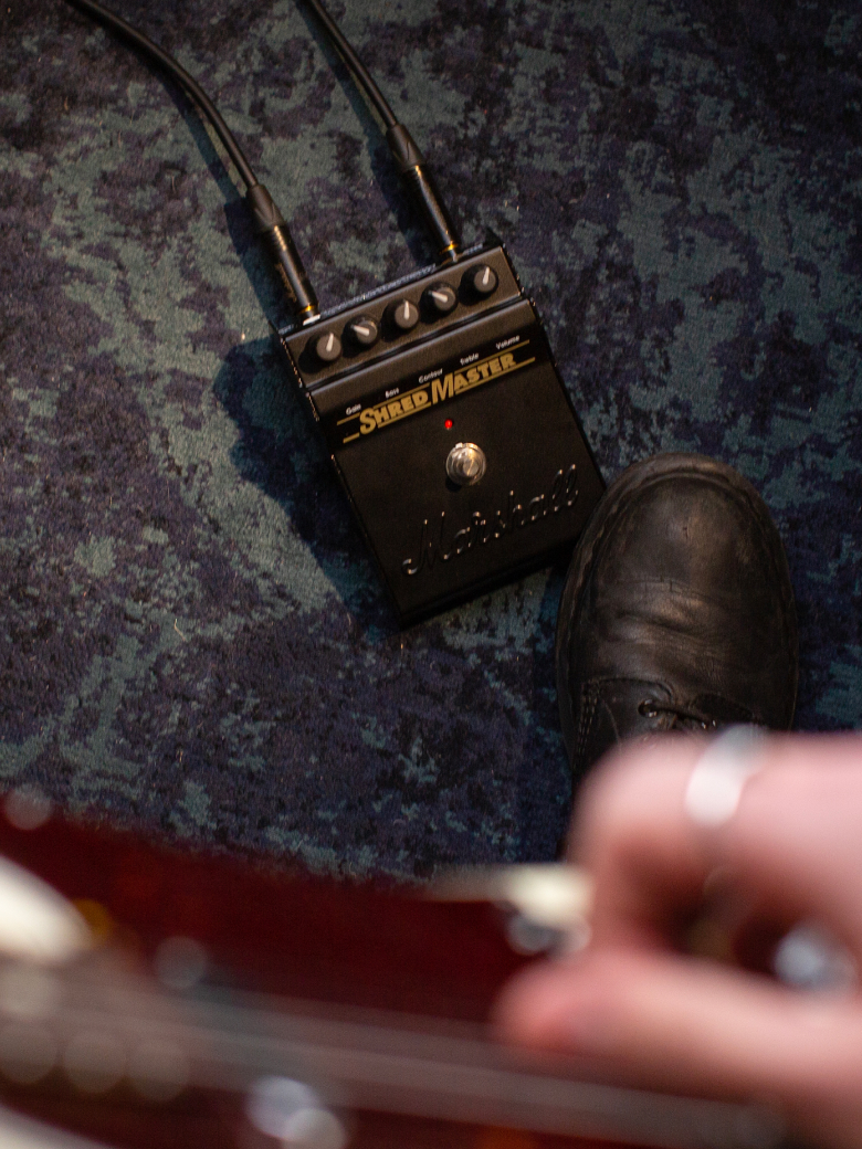 Shredmasterペダル ハイゲインディストーションに最適 | Marshall.com