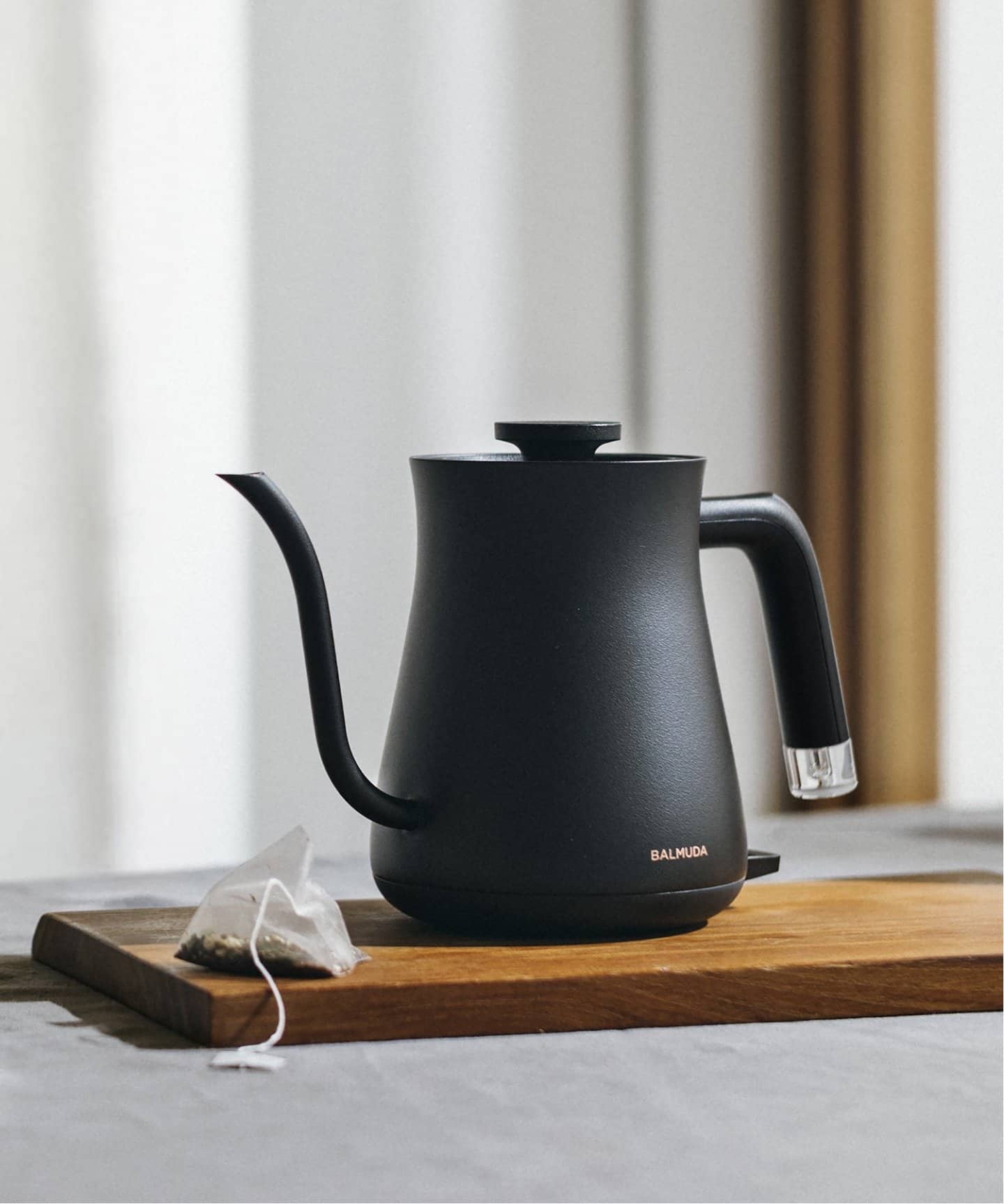 新品・未開封」バルミューダケトル（ブラック） 【公式通販】