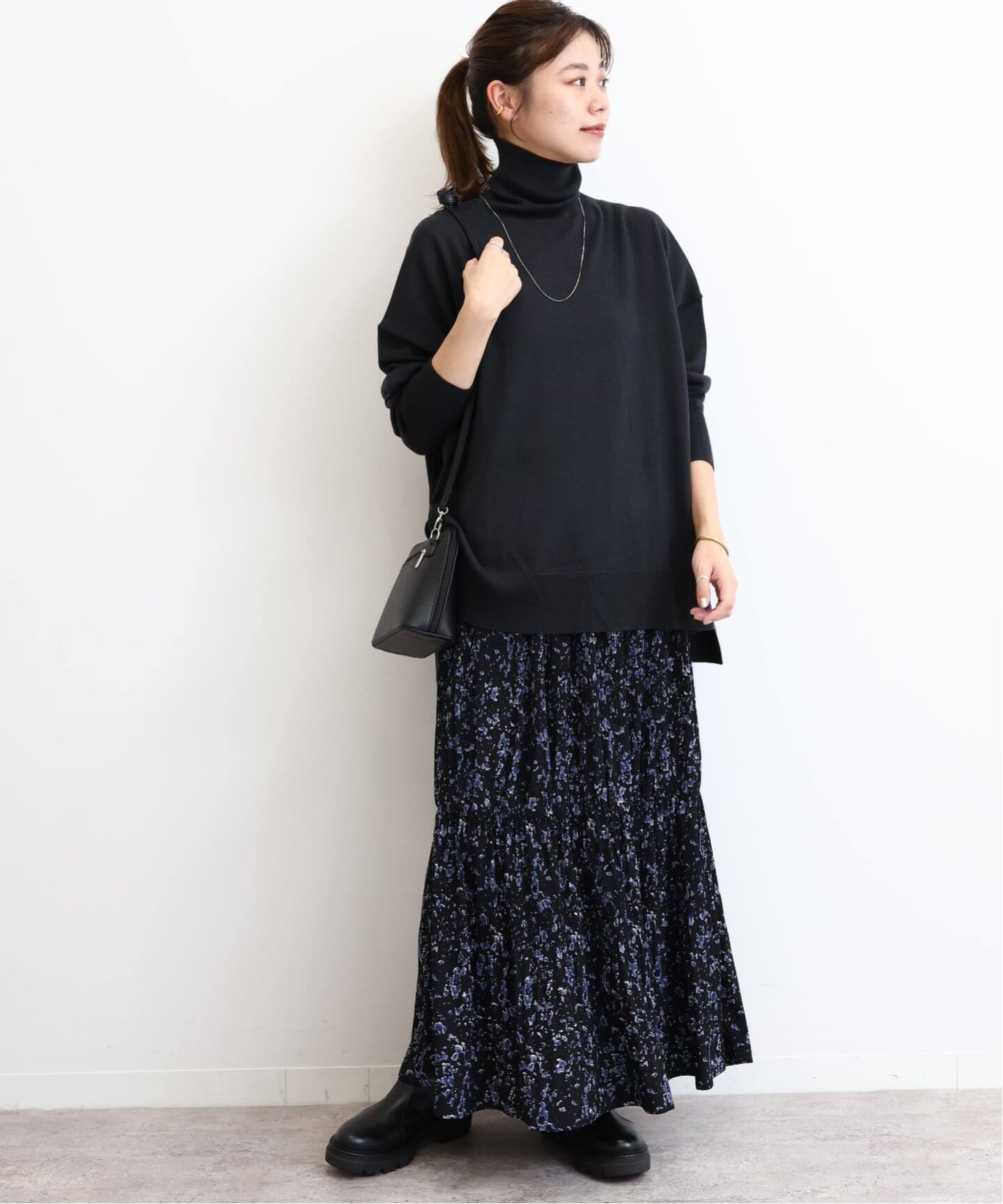WEB限定追加 / 新色》BiellaYarnワイドタートルネック（ニット
