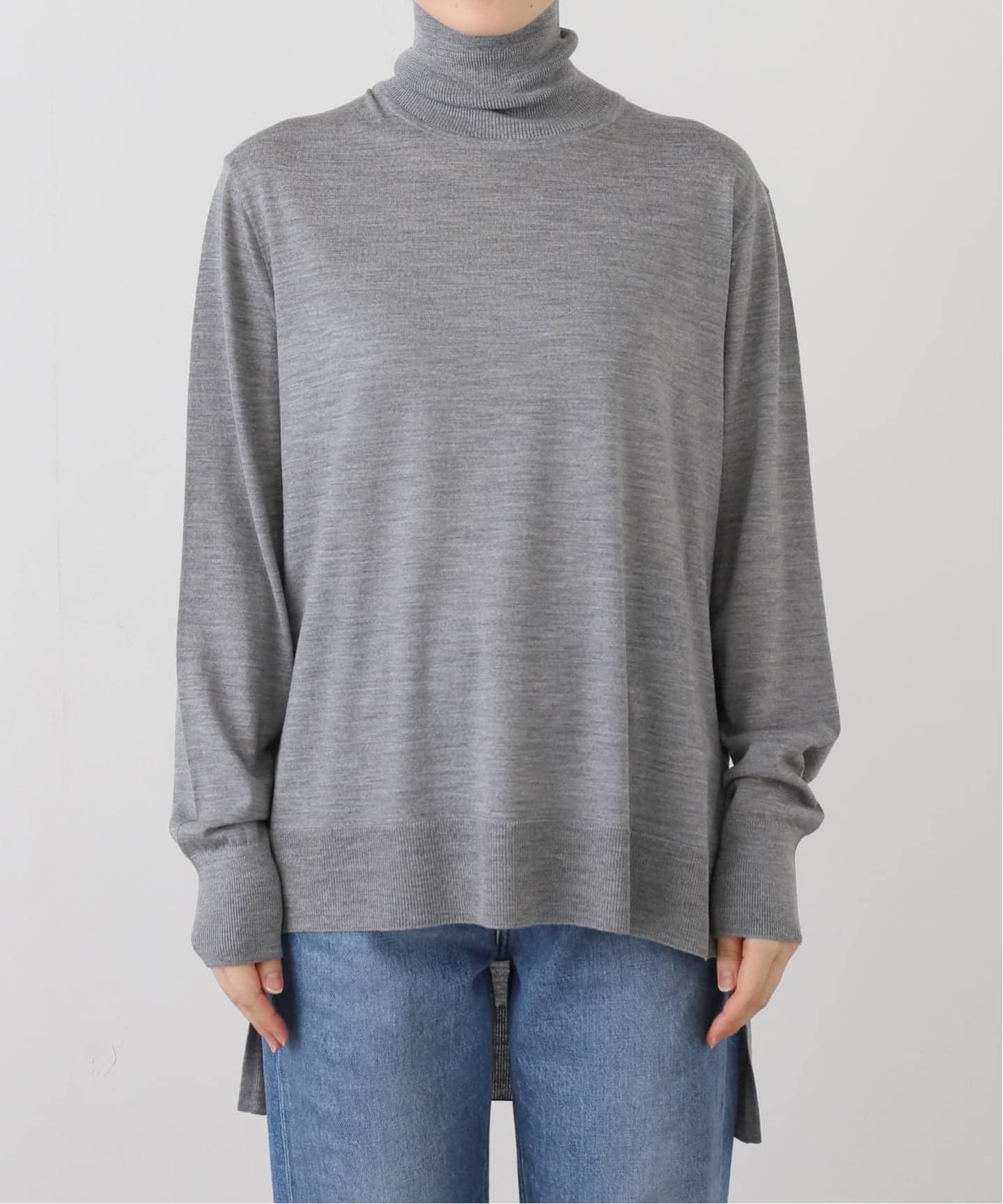 MILLENNIUM タートルネック スリット プルオーバー（ニット／セーター