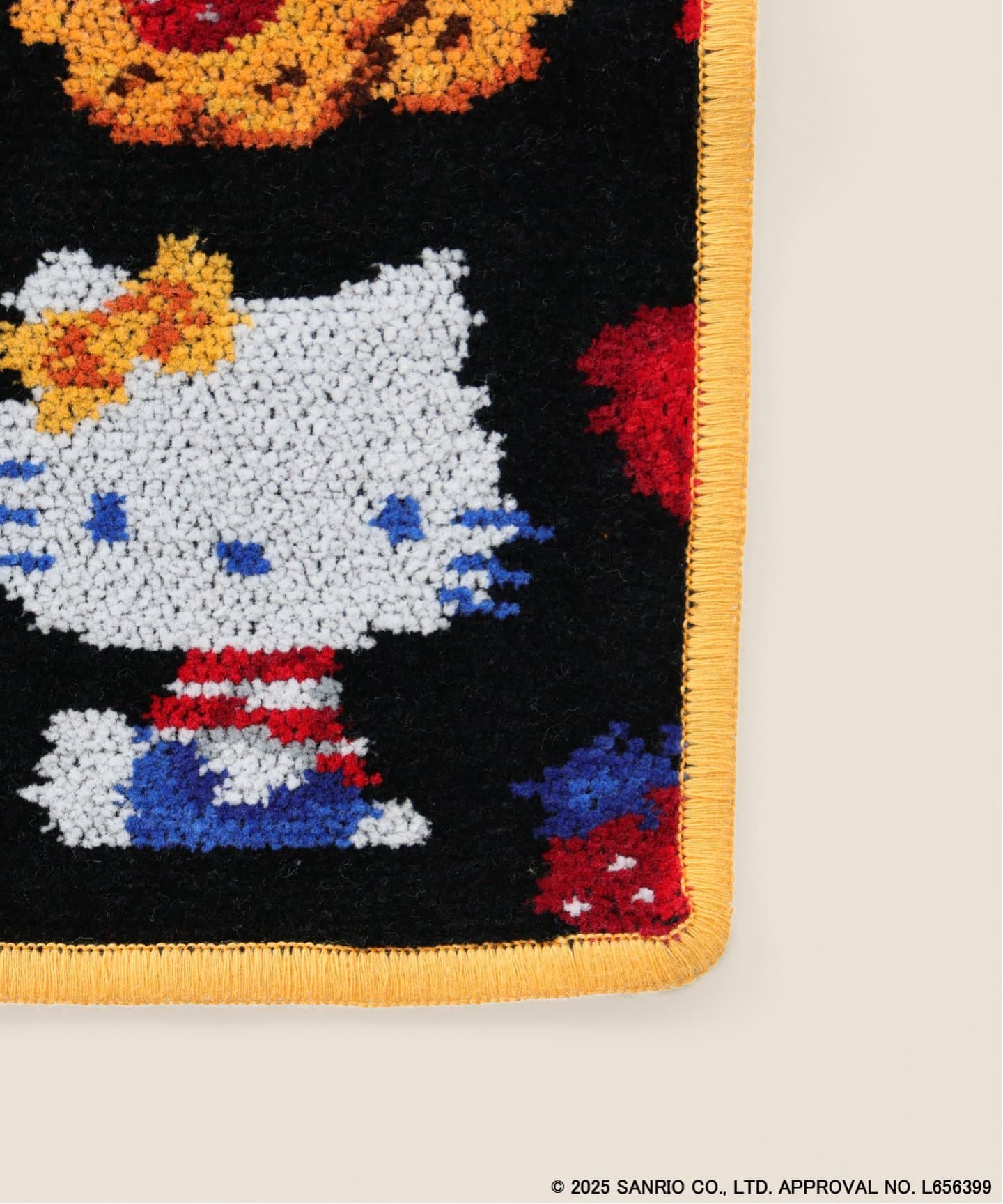FEILER/フェイラー 別注 DLICIEUX HELLO KITTY 25*25（ハンカチ