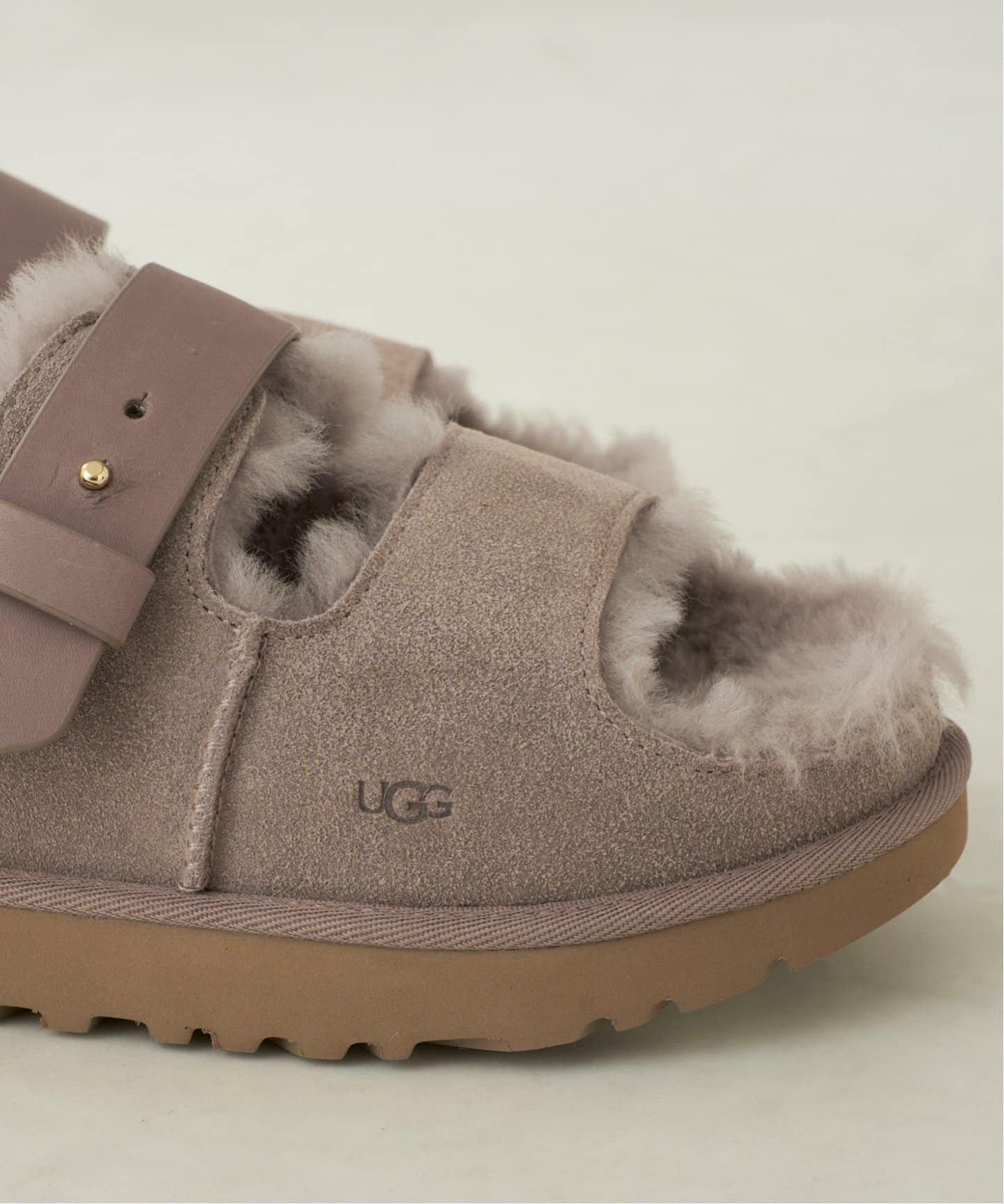 UGG / アグ W GREENPORT STRAP SLIDE サンダル（サンダル）｜Plage