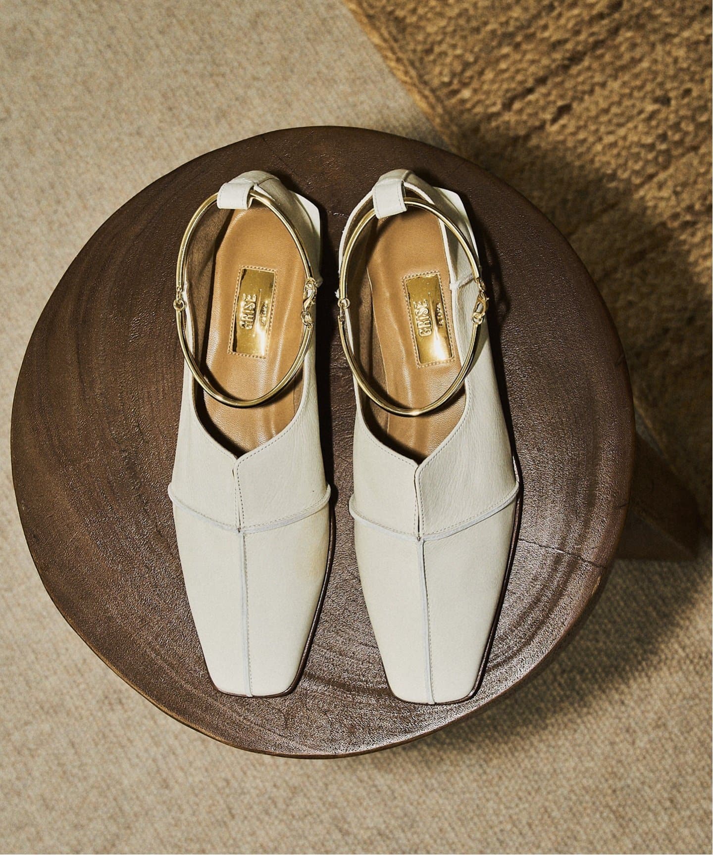 GRISE | 大人気レザークロスシームアンクルフラット再入荷｜LE TALON