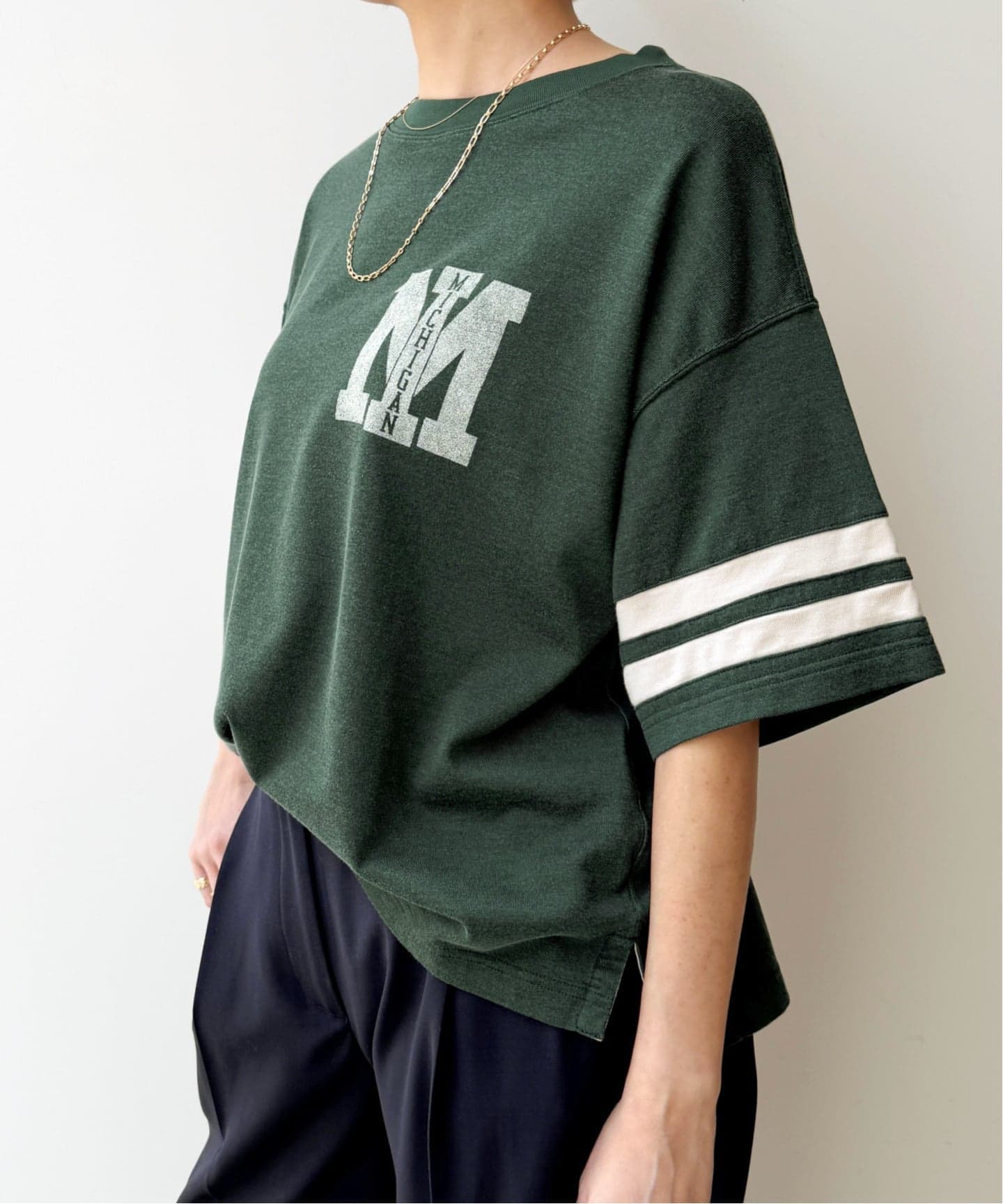 REMI RELIEF/レミ レリーフ】 M PRINT FOOTBALL TEE（Tシャツ