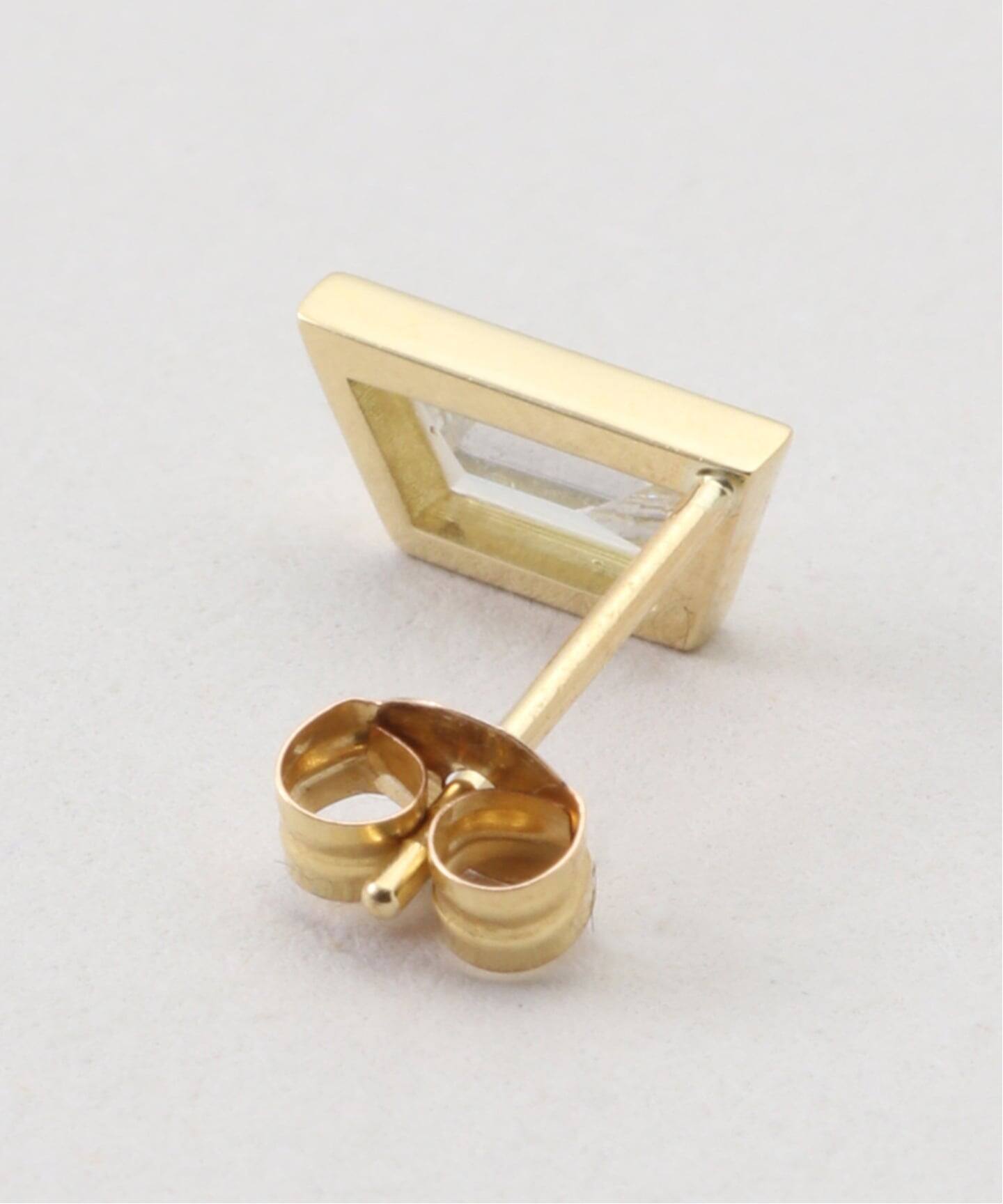 LAAINA/ラアイナ】DIAMOND EARRING（片耳のみ）0.27ct（ピアス（片耳用