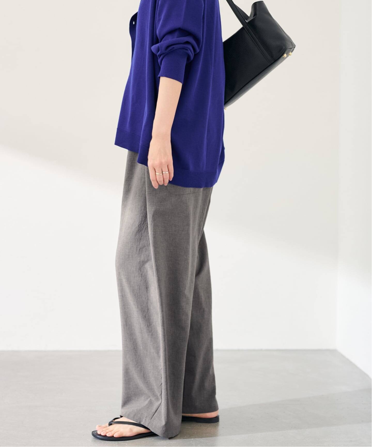 ≪予約≫撥水強撚PEアジャストパンツ（スラックス）｜FRAMeWORK