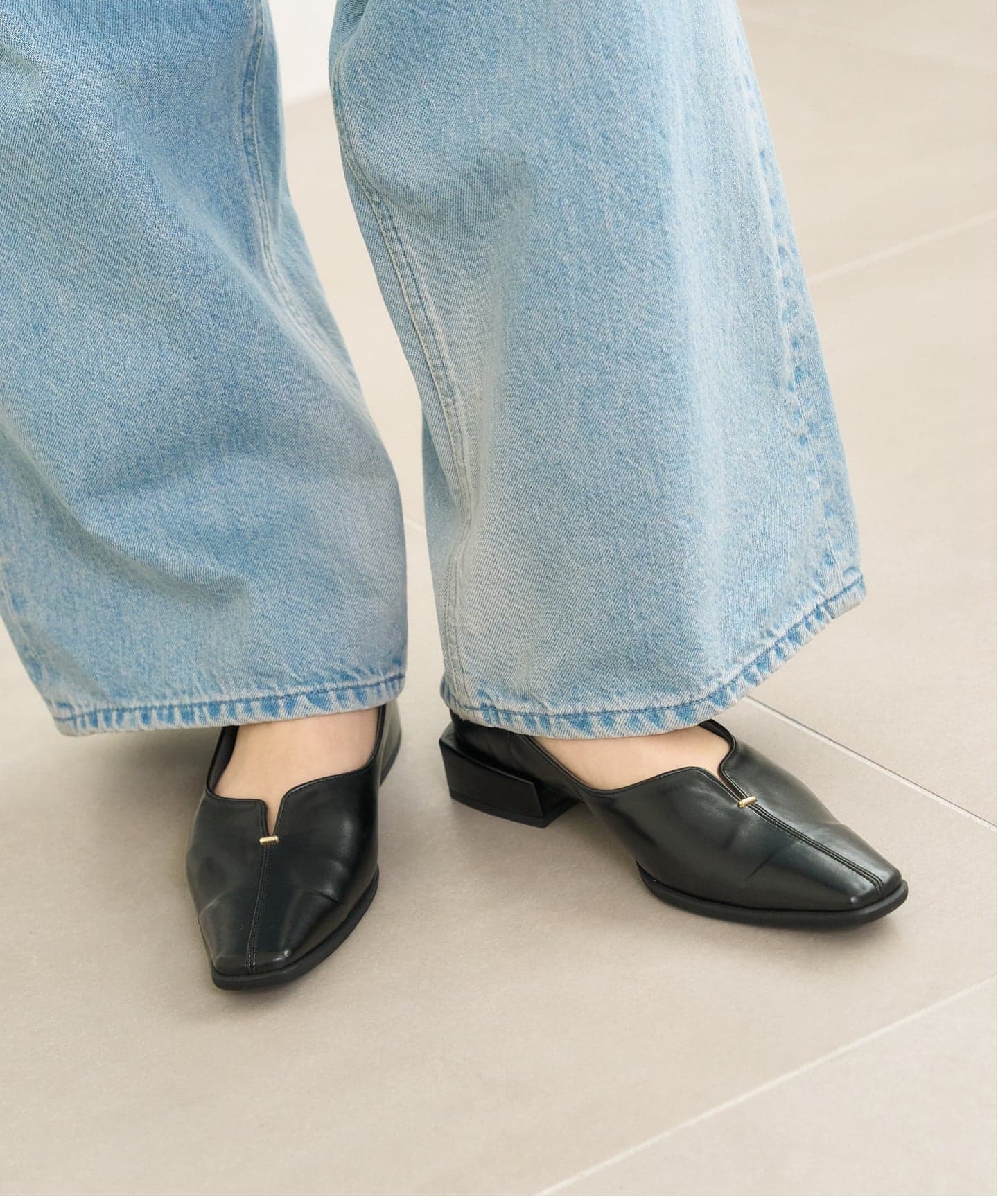 追加》2.5cmスクエアスリットソフトフラット（フラットシューズ）｜LE