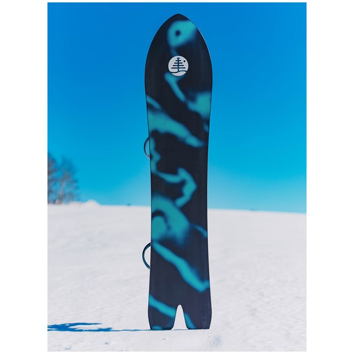 Burton Family Tree 3D Channel Surfer Snowboard 2026 | evo