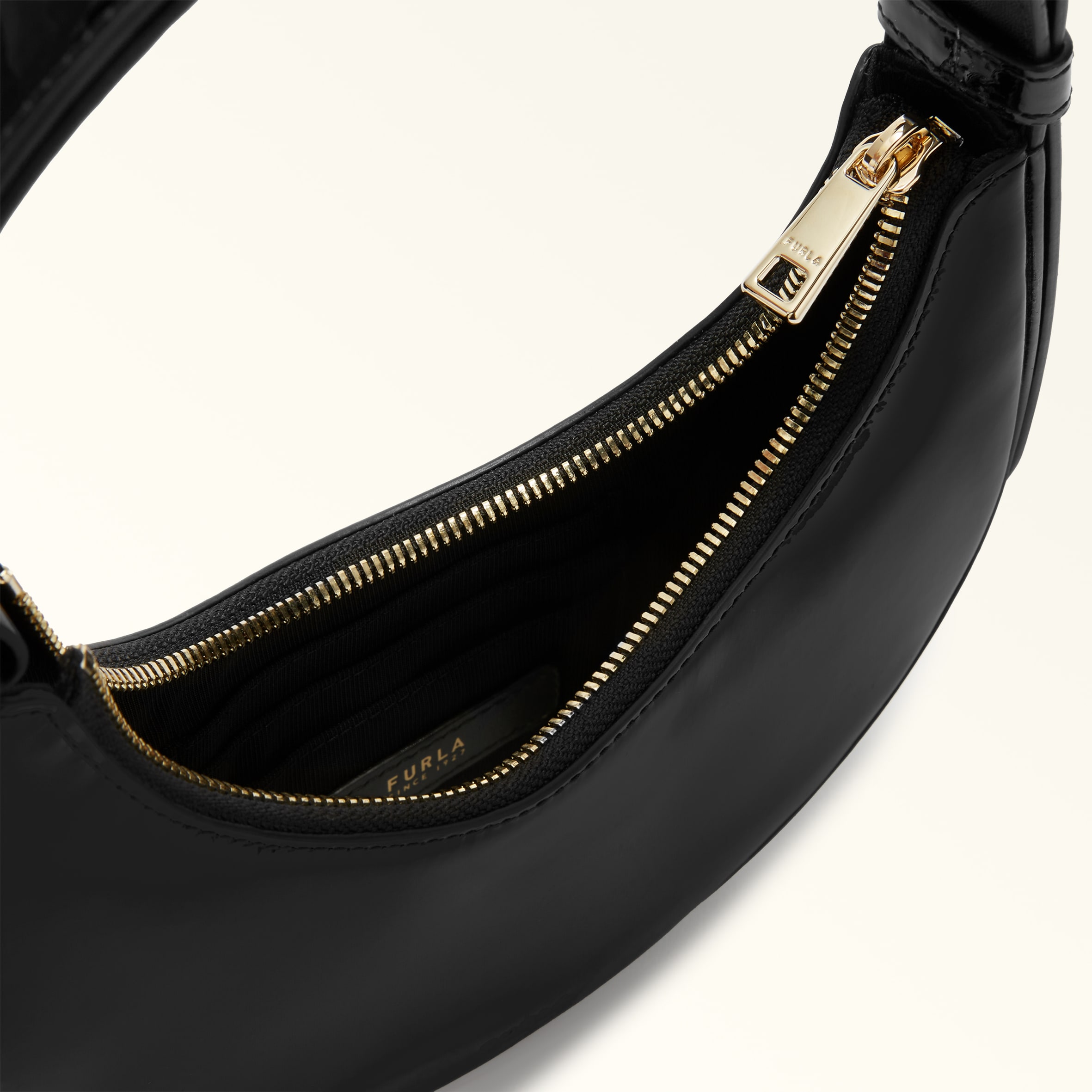 Mini Bag NERO Furla Delizia | Furla US