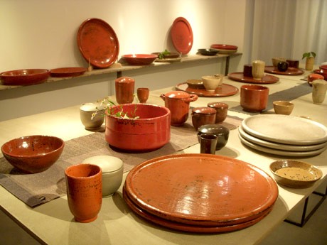 松本のギャラリーで「軽い漆塗の木の器展」－軽くし普段使い呼びかける