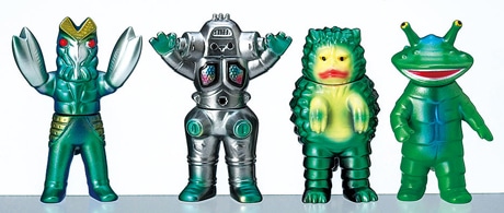 東急ハンズでウルトラマングッズ特集－エレキング、カネゴン限定商品も