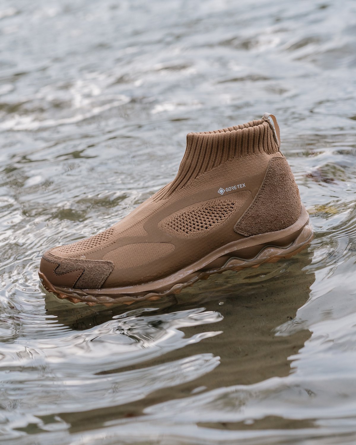 nonnative and MIZUNO Preview the Latest Version of the WAVE MUJIN