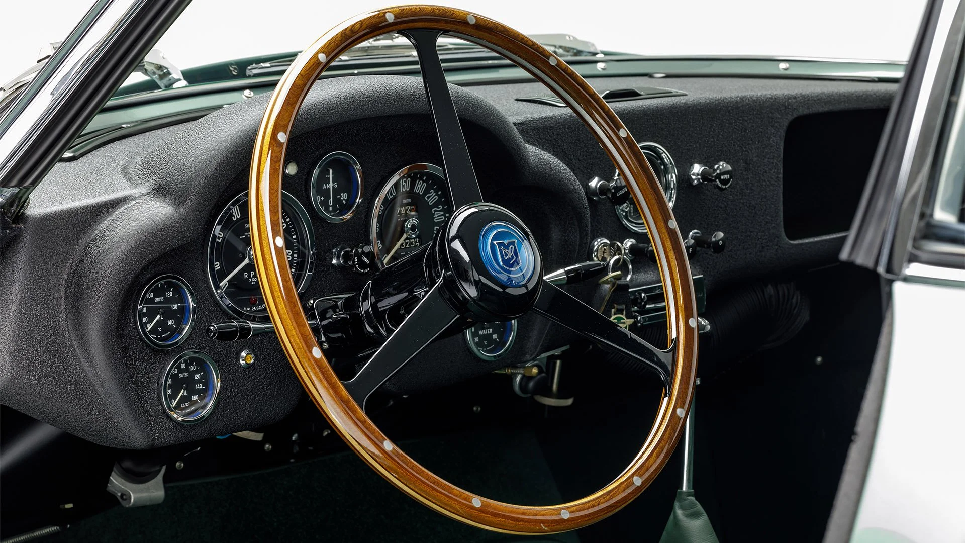 1961 Aston Martin DB4GT by Zagato — Petersen Automotive Museum
