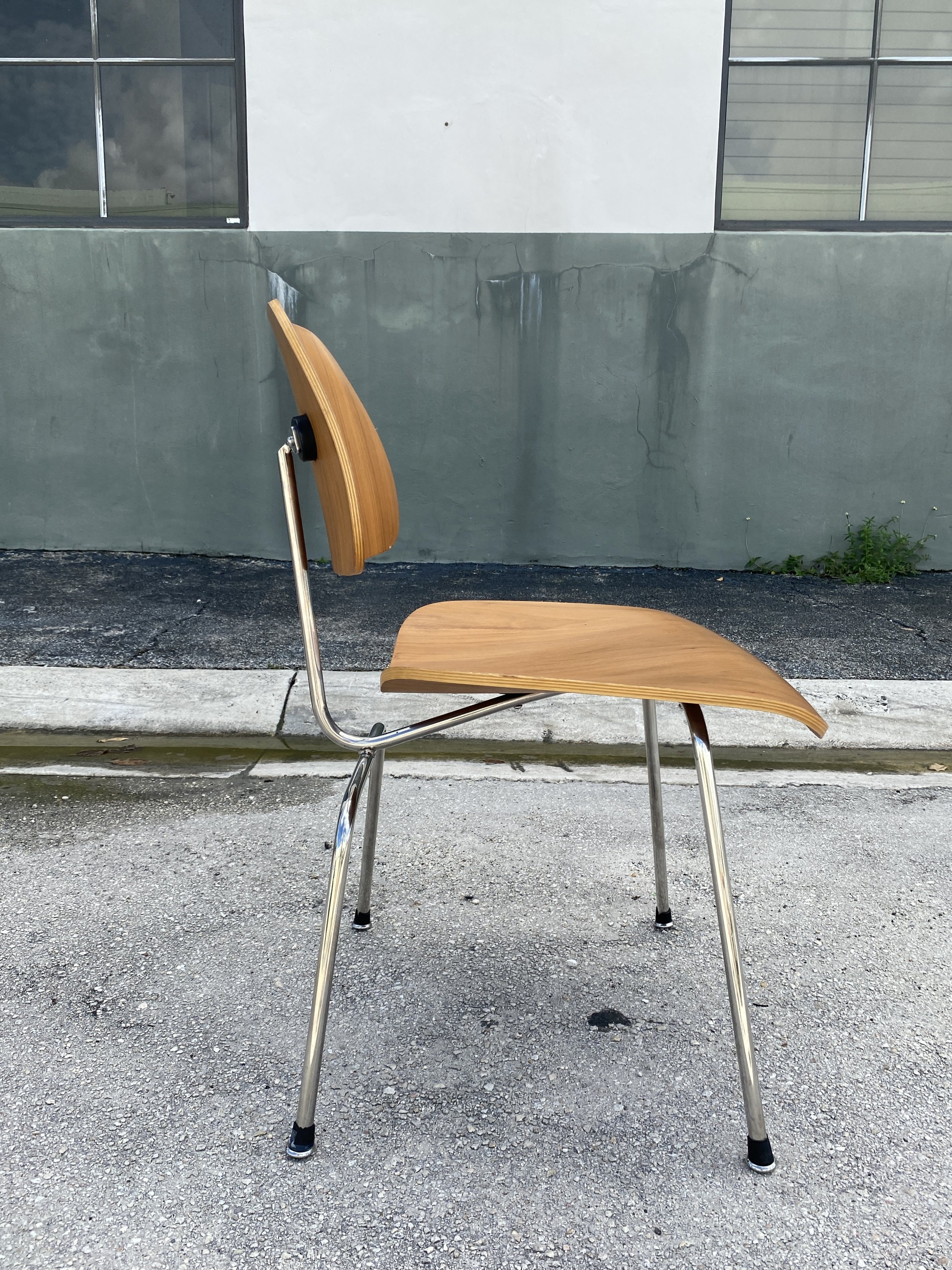 Eames vintage replica DCM chairs by Herman Miller -Set of 4 — One