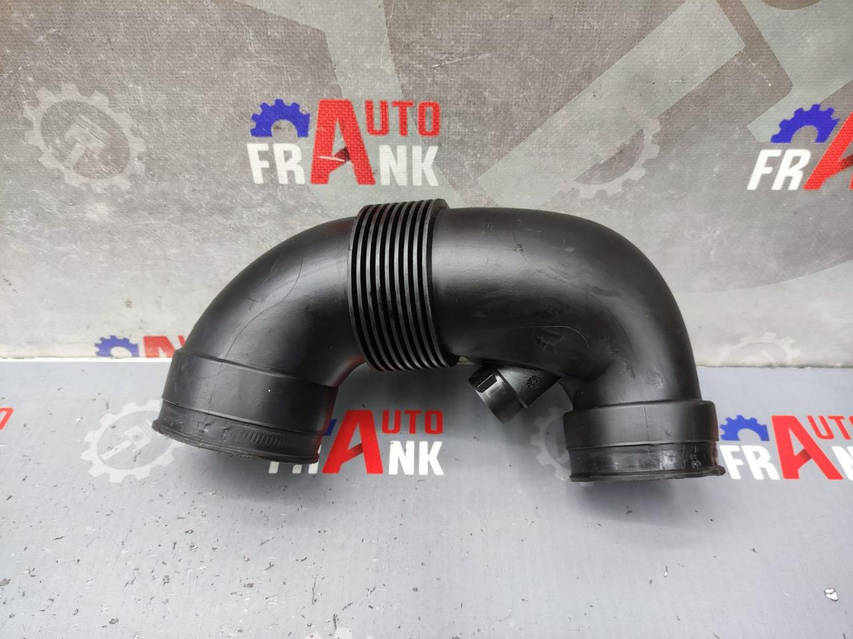 4697806406_w1280_h640_patrubok