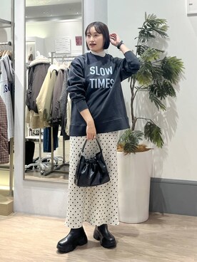 ストレッチスニーカーブーツ 133385を使った人気ファッション