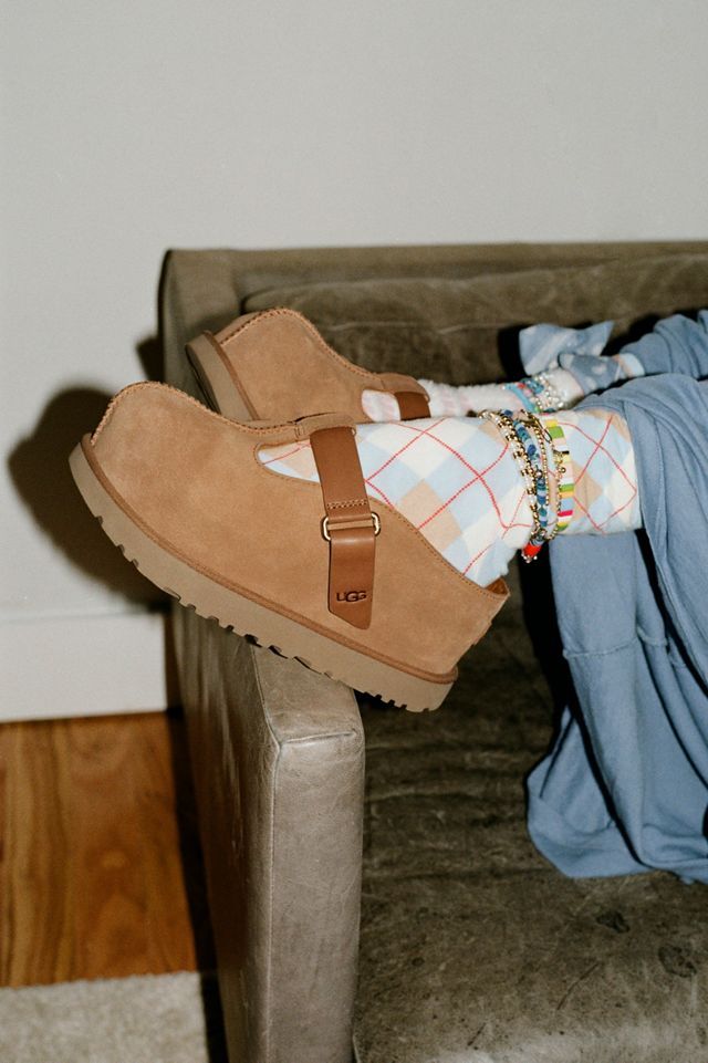 UGG Women's Goldenstar Hi Platform Clog | Urban Outfitters