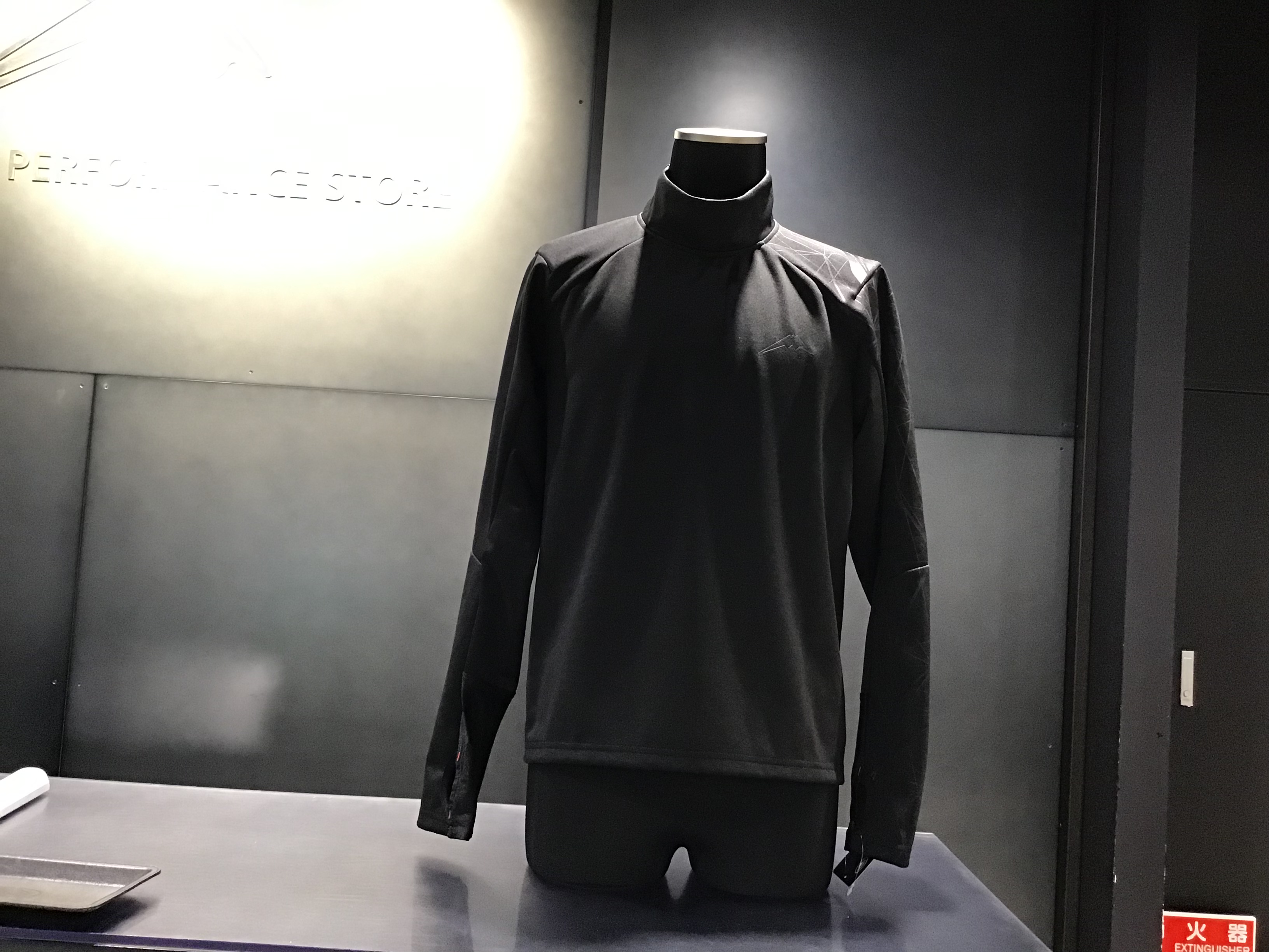 入荷速報≪2024年FW新作≫K-1330MIDとK-1331：MIDインナートップスと