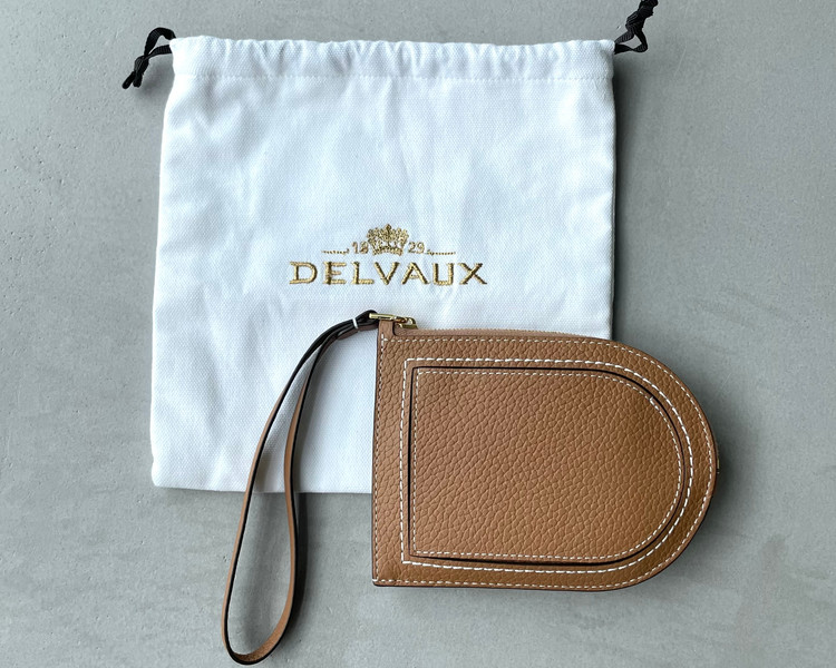 DELVAUXの『パンD』がカードケース以上お財布未満で優秀｜＠BAILA