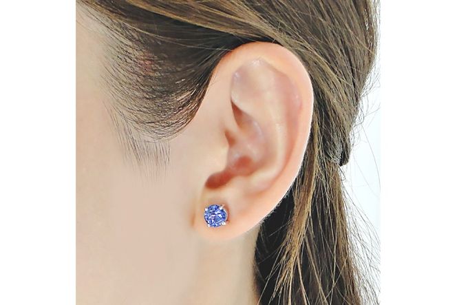 一粒ピアス プラチナ PT900 天然タンザナイト ラウンド 大粒 2.4ct