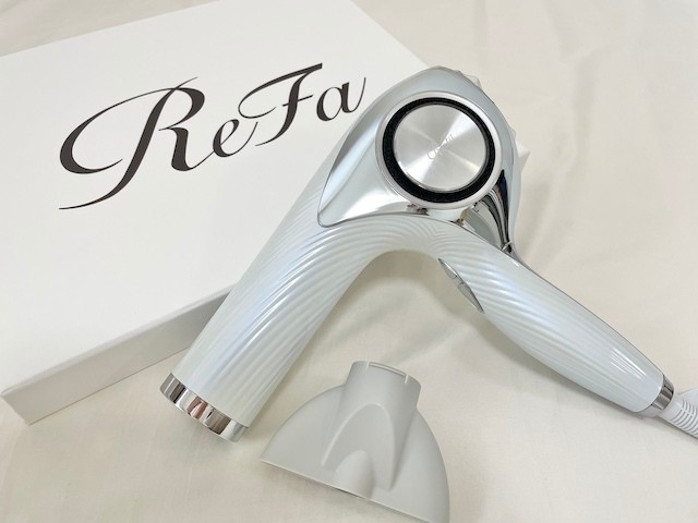プロの技を自宅で再現できる！まとまり・ツヤ・速乾※を叶える「ReFa
