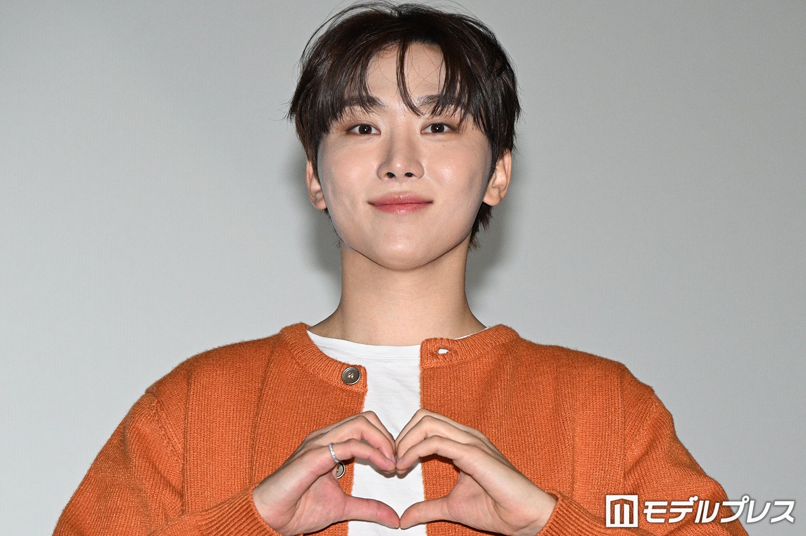 dONtRysSgiMDyc74HOq_r_R7OVsZQA