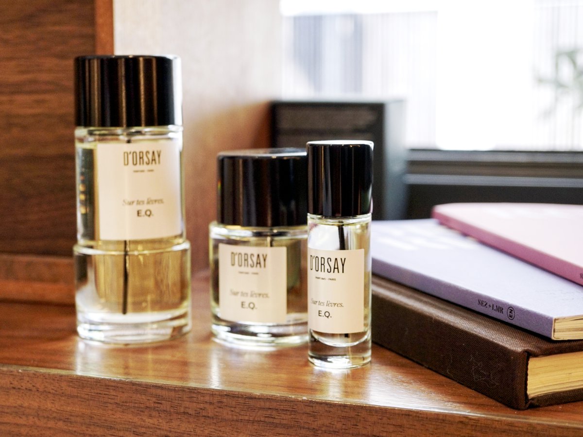 曖昧だから、いい。迷わず嗅いでほしい【ドルセー】の「接吻」の香り