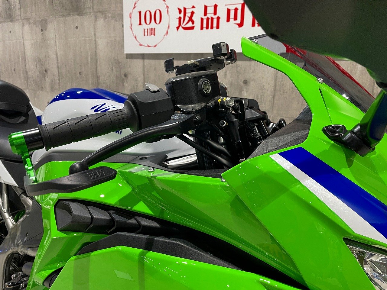 24675691.jpg?resize=600,450,ffffff