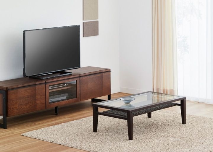 ケイ・ローテーブル (ラタン)～収納付き～涼しげなガラス天板とラタン