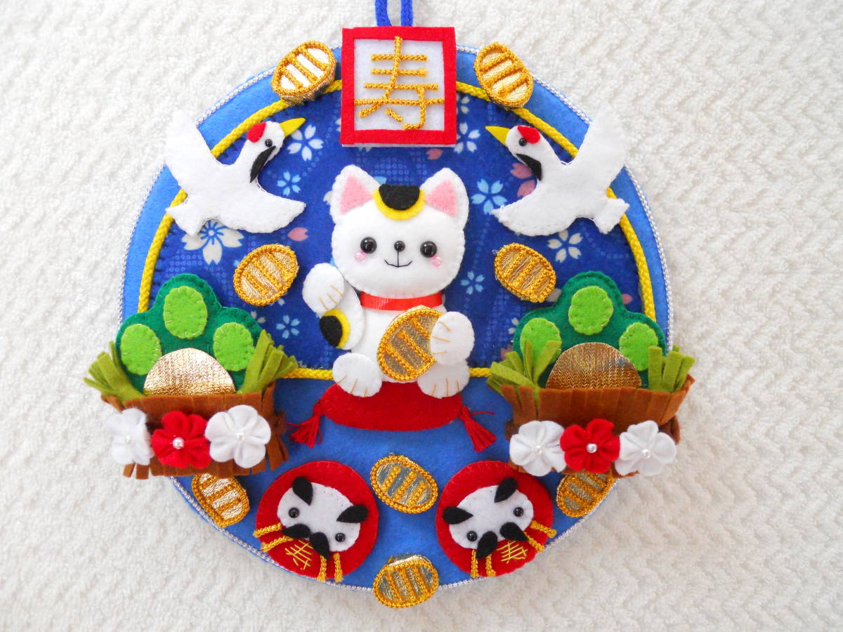 新品】フェルト☆ハンドメイド☆手作り☆リース☆壁掛け☆壁飾り