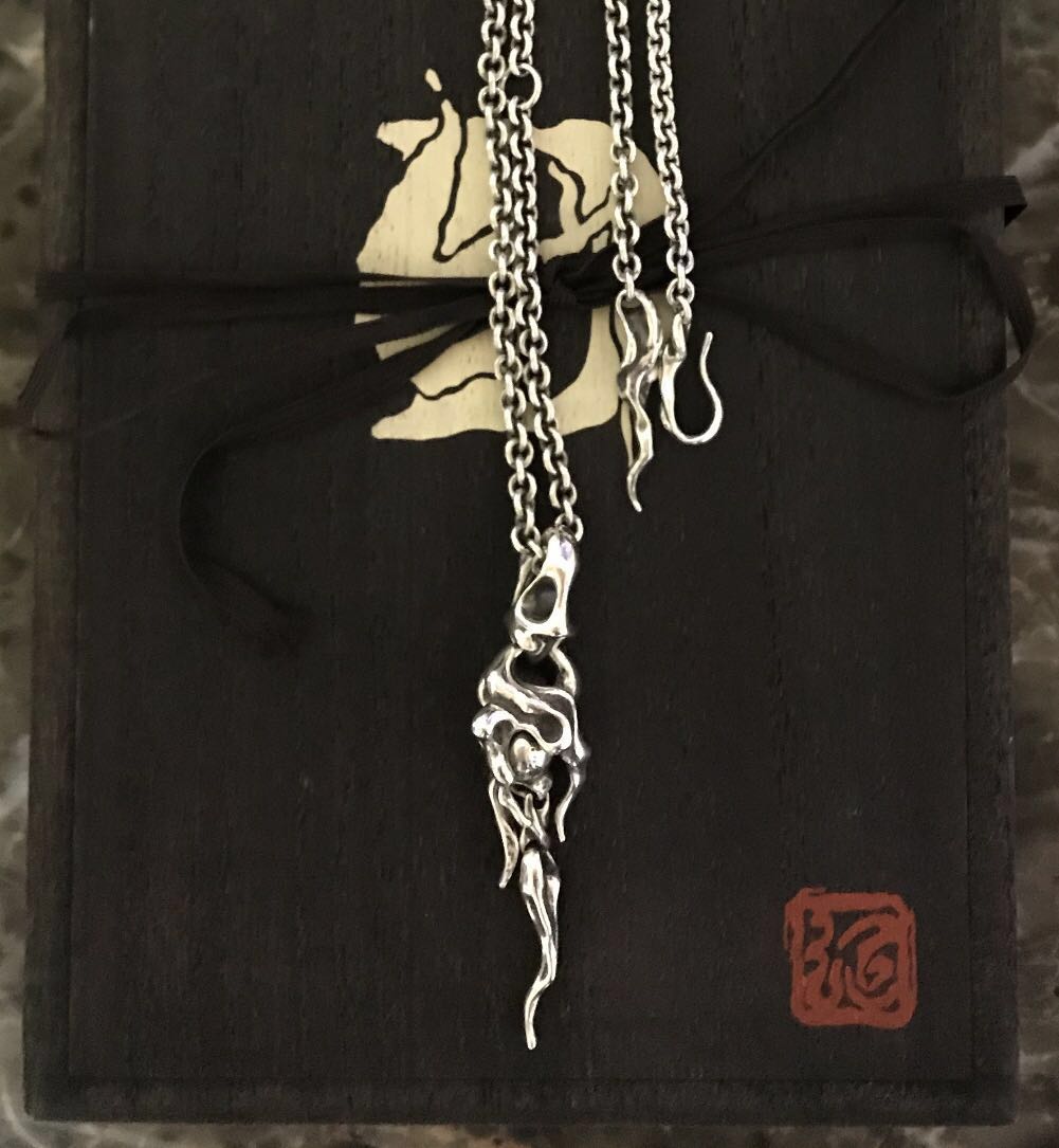 Darts of Taujan Melekh GACKT 着用モデル タウジャン S115336874