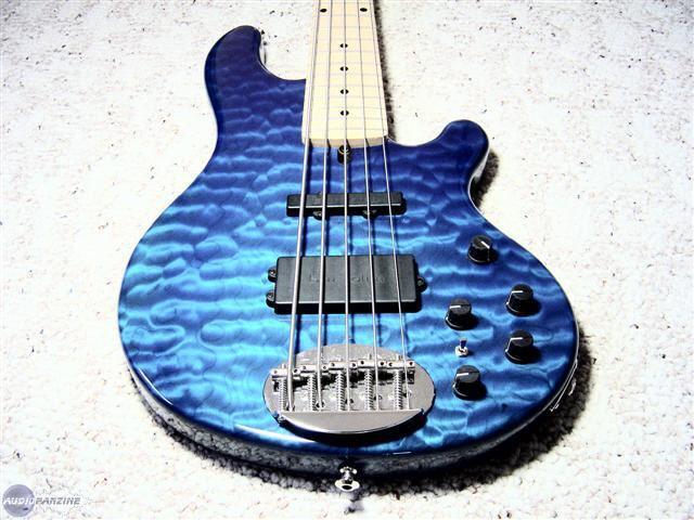 USA 55-94 Deluxe - Lakland USA 55-94 Deluxe - Audiofanzine