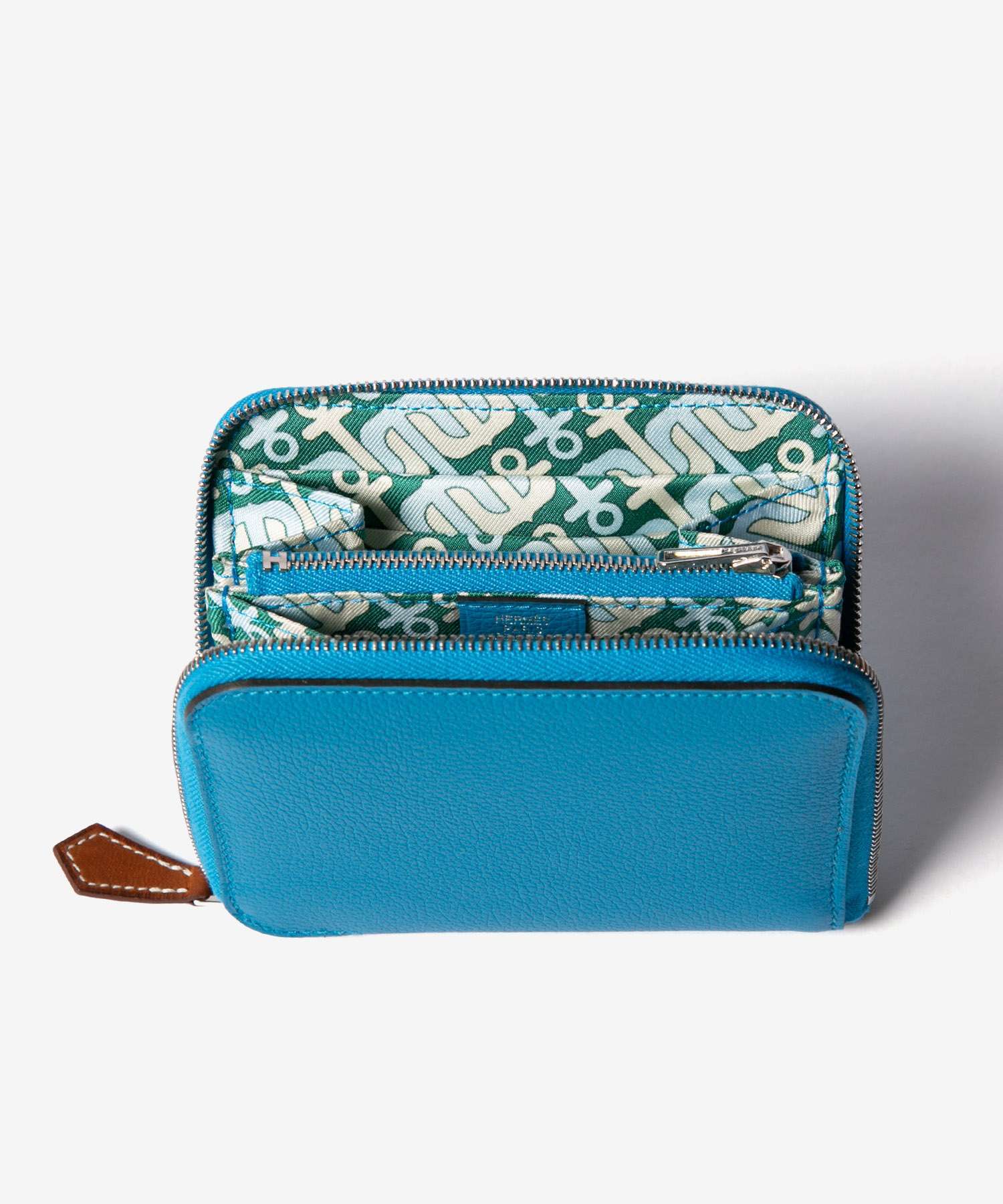 エルメス HERMES AZAP SILKIN COMPACT アザップ シルクイン コンパクト