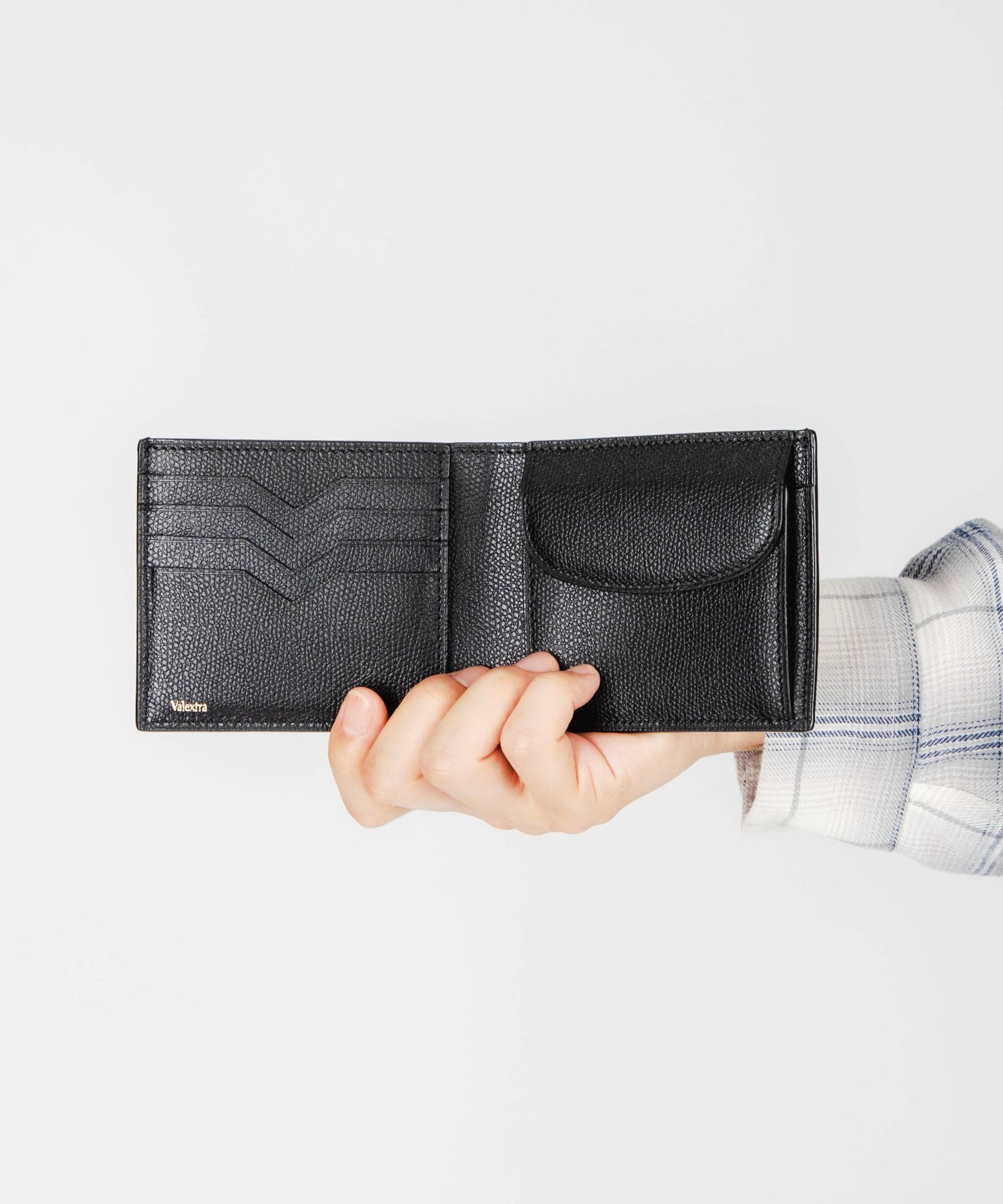 ヴァレクストラ VALEXTRA V8L23 028 二つ折り財布 4 CC COINS WALLET