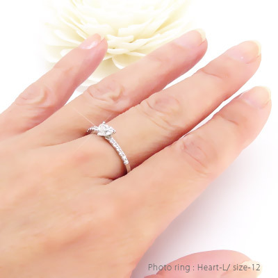 一粒ダイヤモンド リング 18金 k18ゴールド 0.3ct 0.15ct ハート