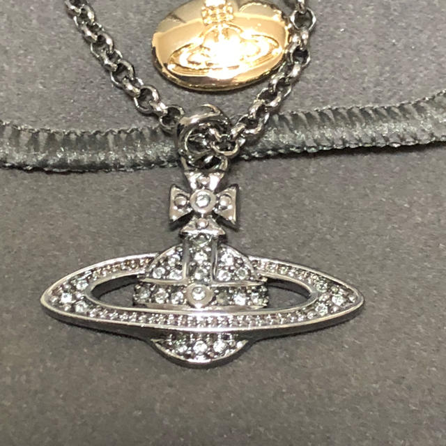 Vivienne Westwood - ヴィヴィアン ネックレス ブラック 土星の通販 by