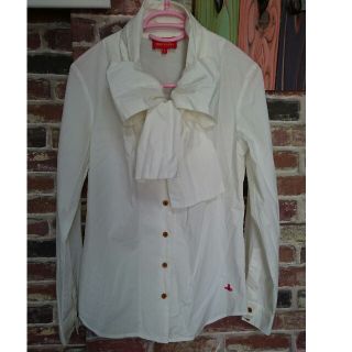 Vivienne Westwood（シャツ/ブラウス(長袖/七分)）のフリマアイテム一覧