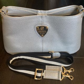 ATAO（バッグ ・ シルバー/銀色系）のフリマアイテム一覧