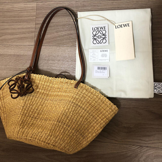 LOEWE - ロエベ スモールシェルバスケットバッグの通販 by Mi's shop