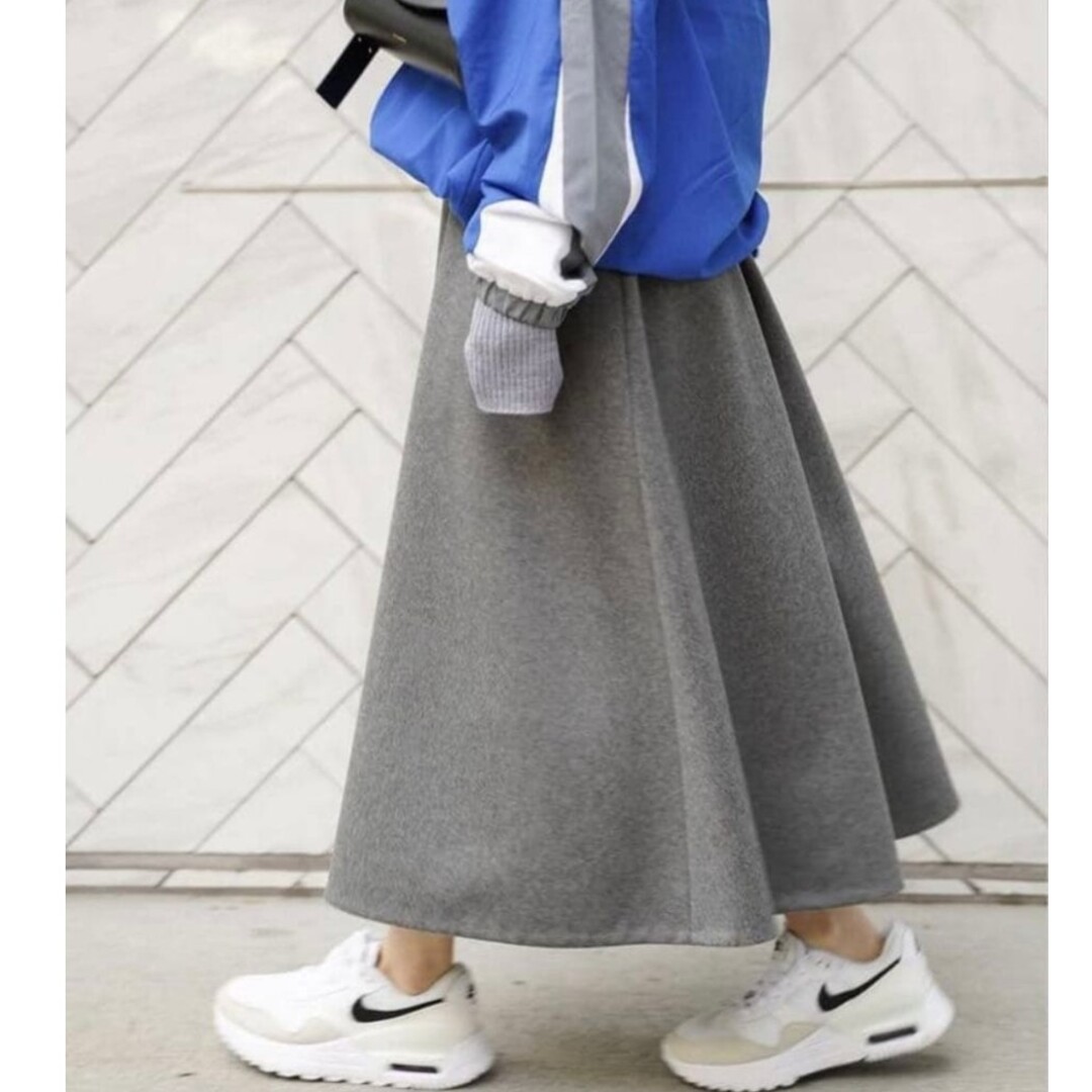 DEUXIEME CLASSE - ドゥーズィエムクラス Newstandard フレアー