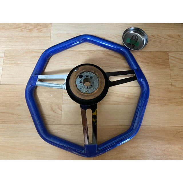 中古 オクタゴン ステアリング ムーンアイズ