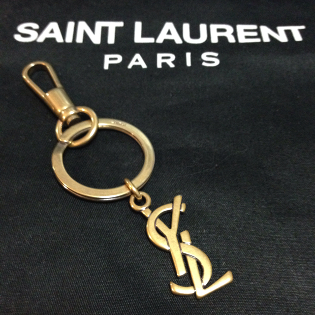 SAINT LAURENT - 美品！サンローラン キーホルダー 正規品の通販 by